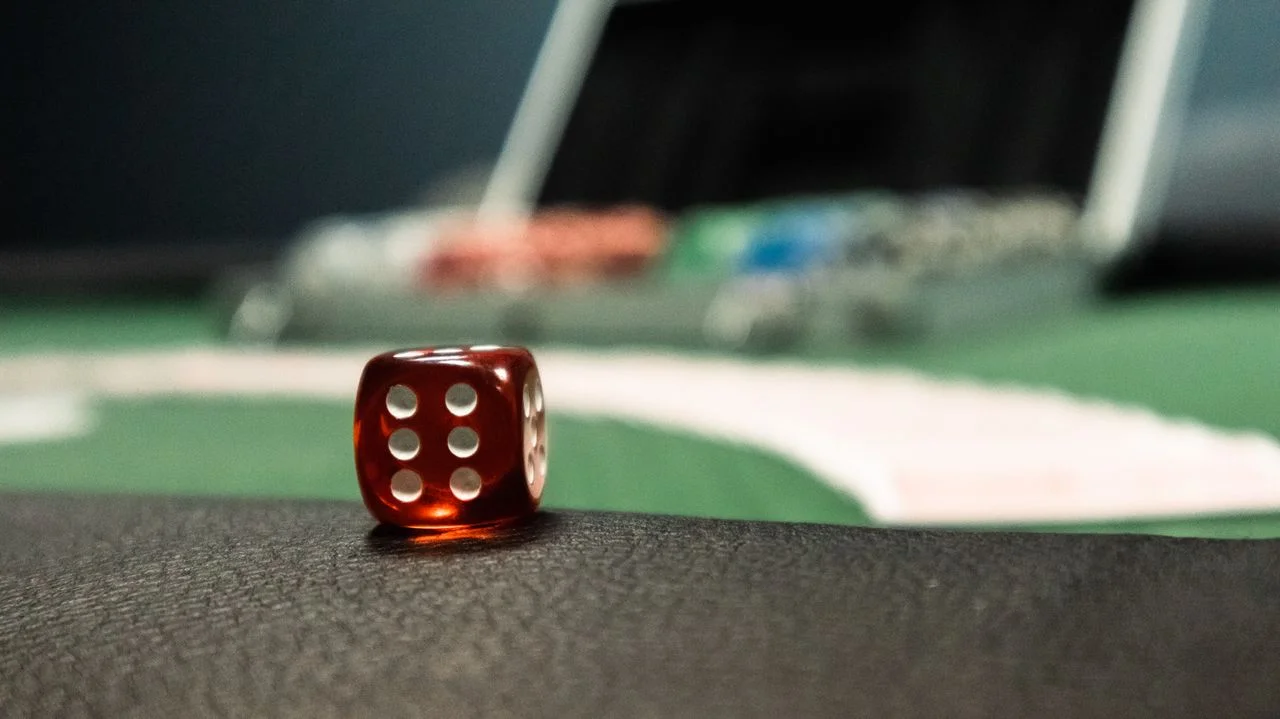 Định vị sảnh game chuẩn xác qua dữ liệu kiểm chứng